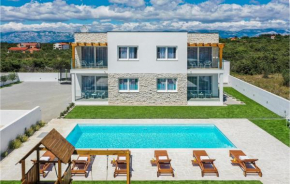 Cozy Home In Vrsi